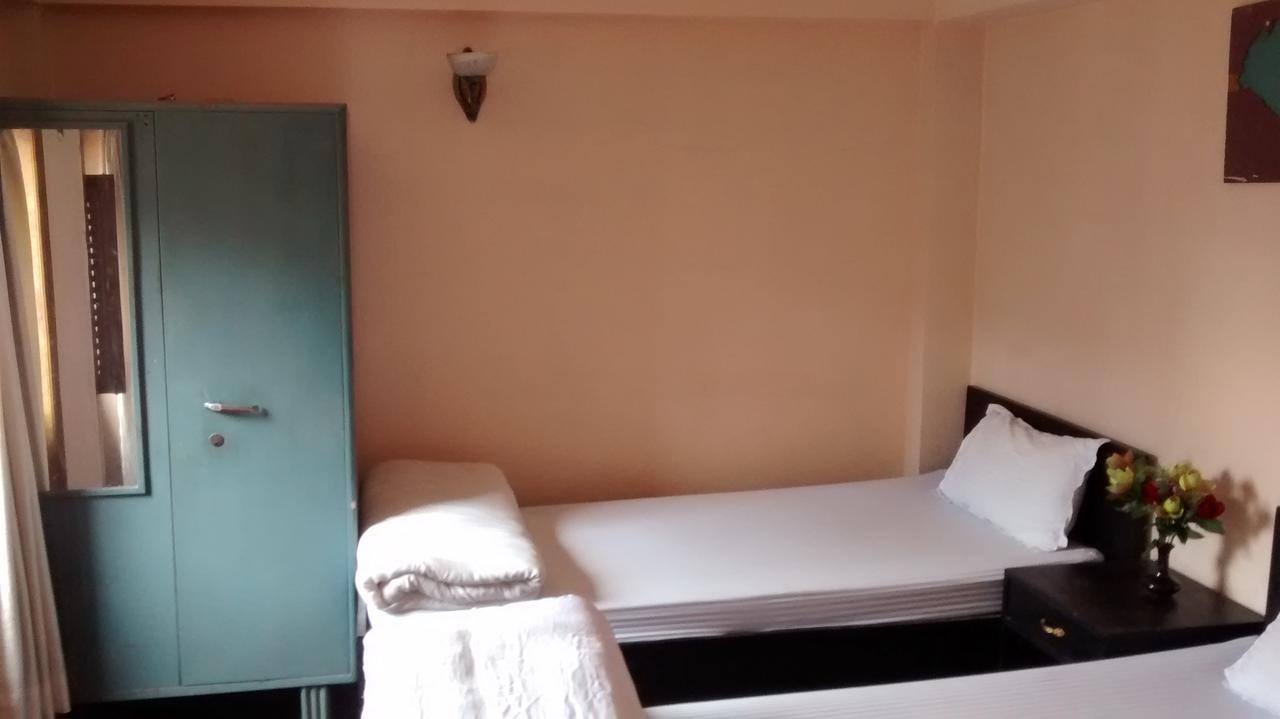 Moonlight Guest House Bhatgoan 외부 사진